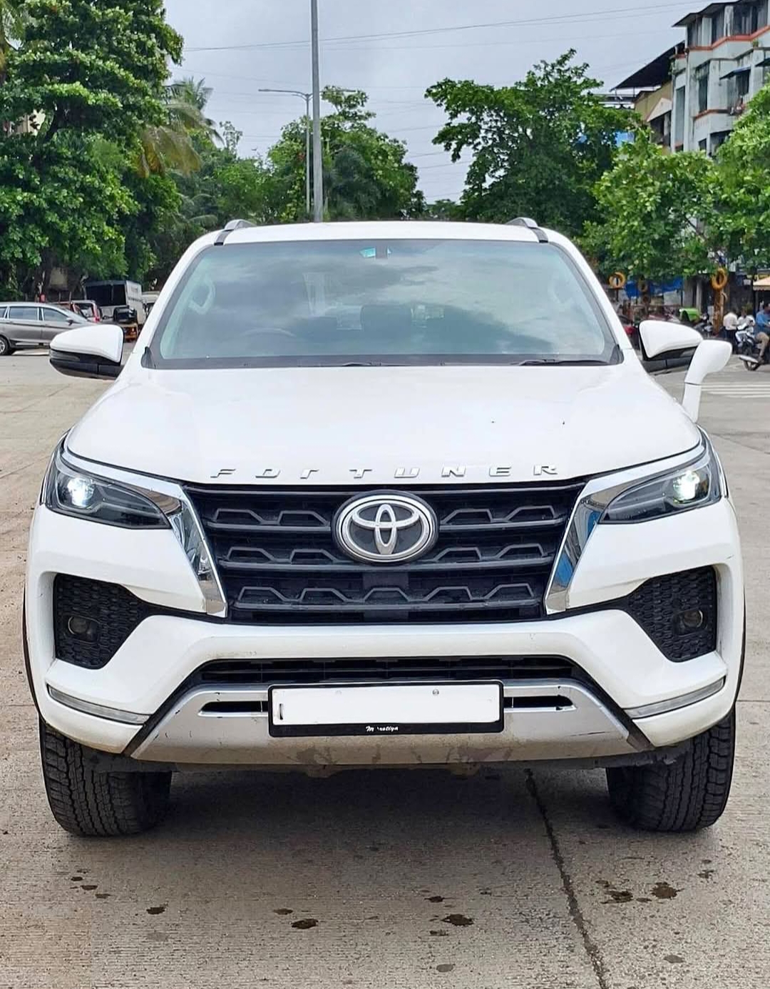 Toyota Fortuner 2.8 4x4 Mt
