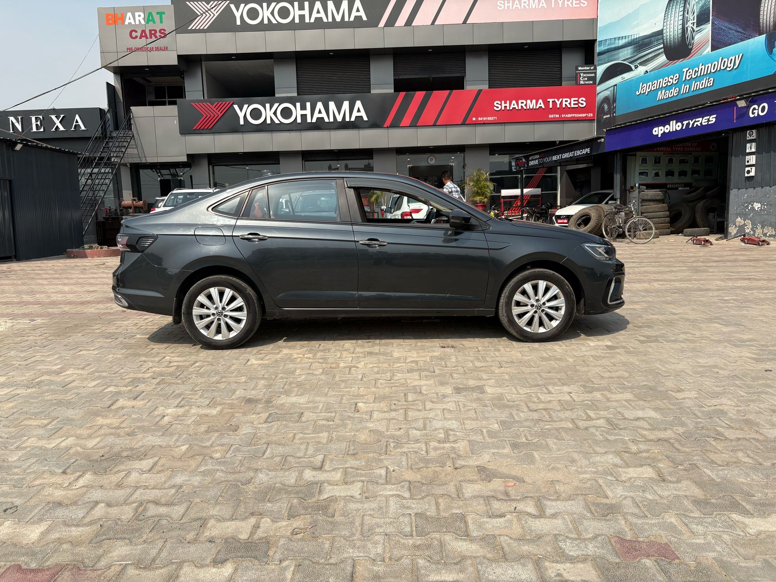 Volkswagen Virtus Highline 1.0 Tsi Mt