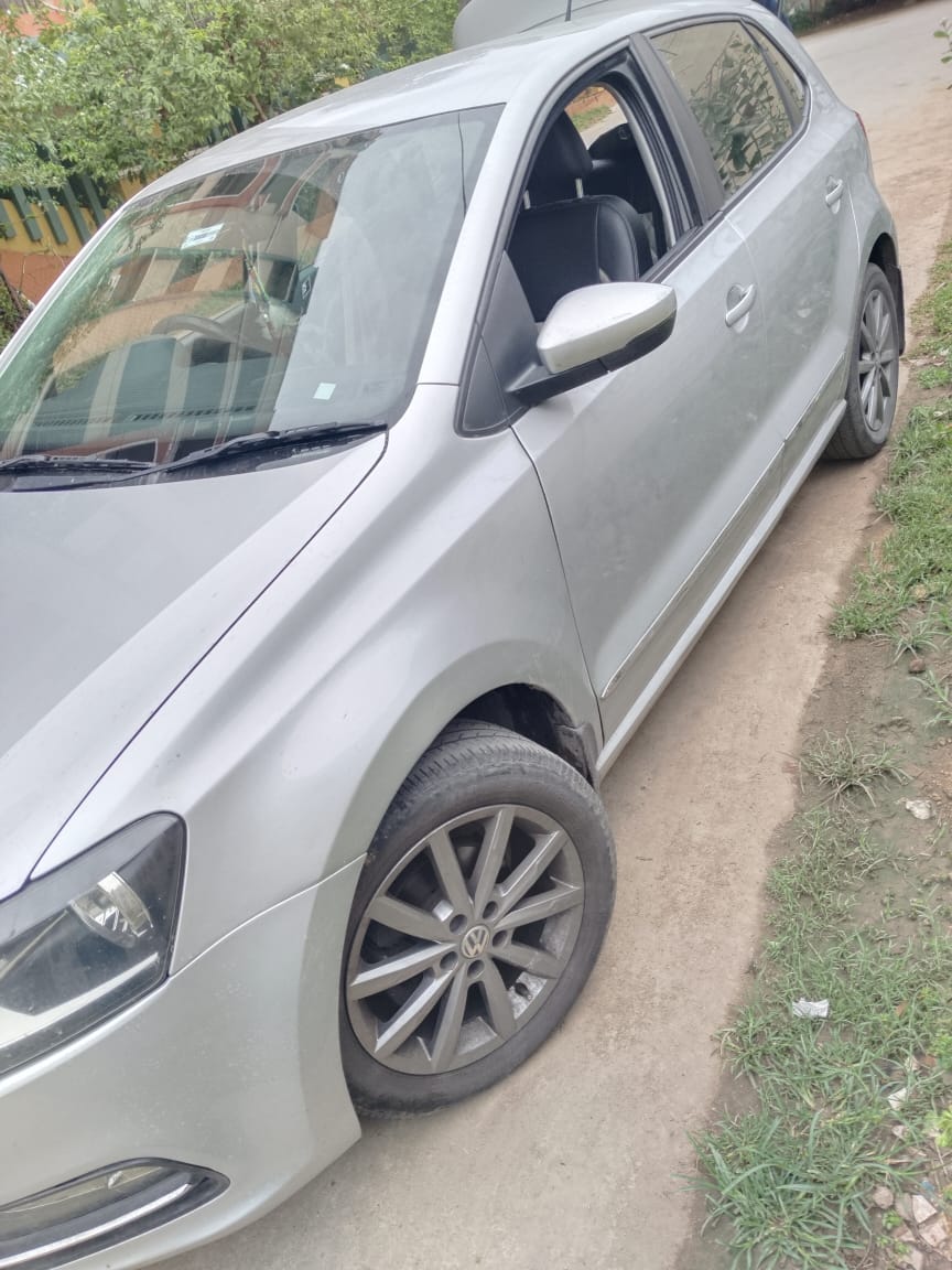 Volkswagen Polo(2016-2019) Highline Plus 1.0 P