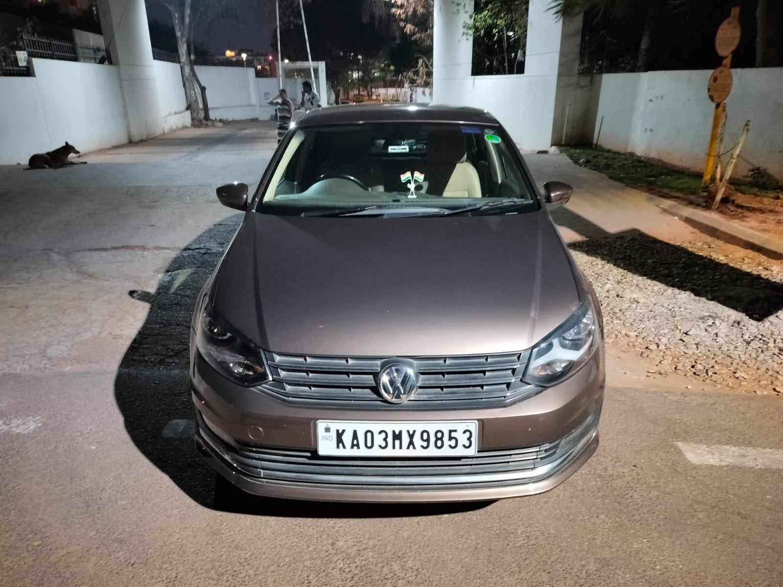 Volkswagen Vento(2015-2019) Highline 1.2 Petrol At