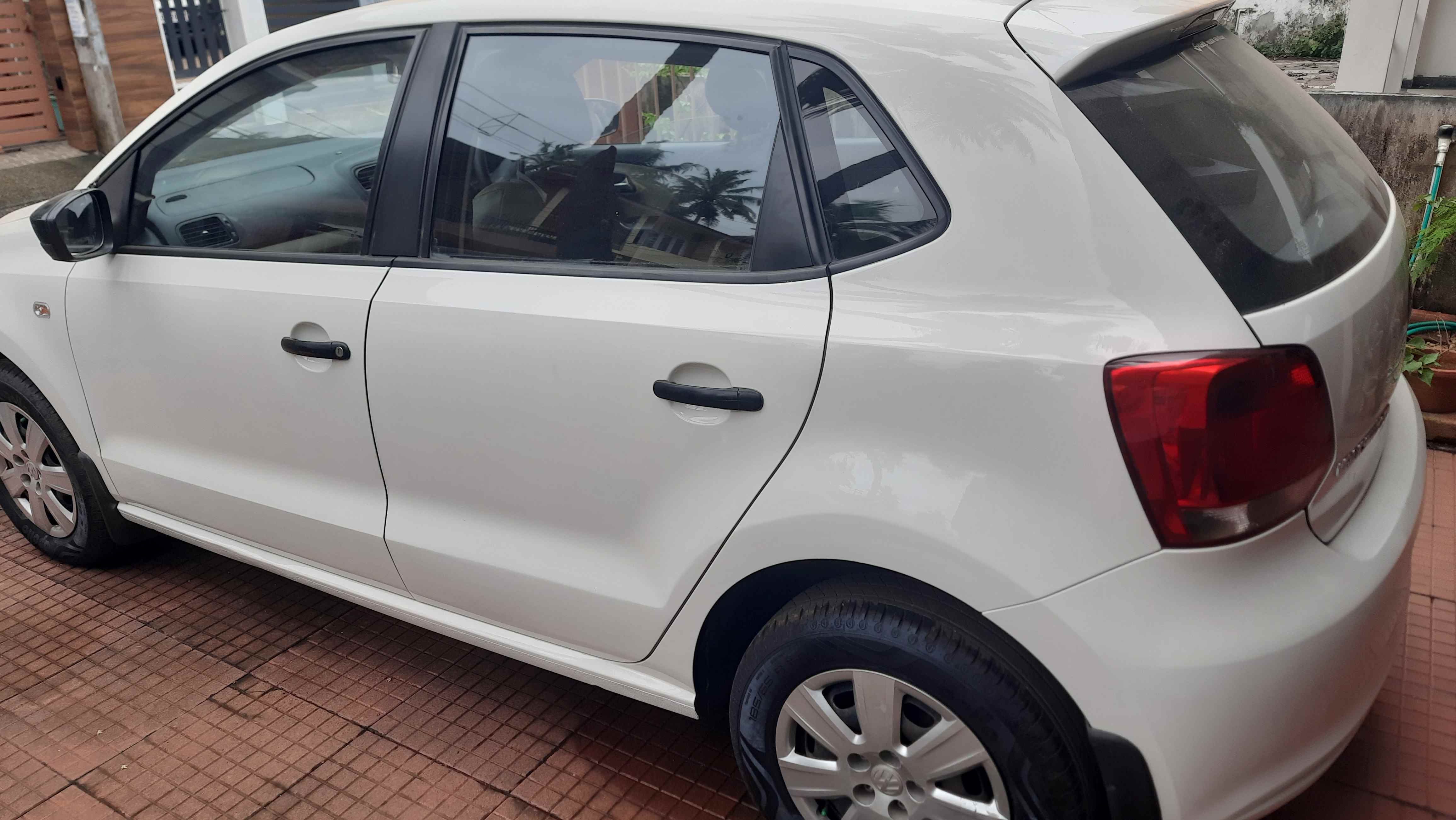 Volkswagen Polo(2010-2012) Comfortline 1.2l D