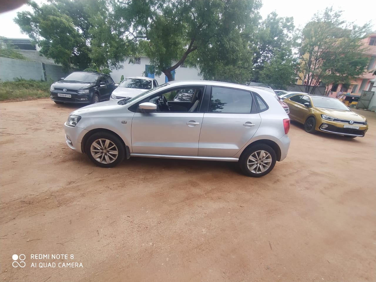 Volkswagen Polo(2014-2015) Highline 1.2l P