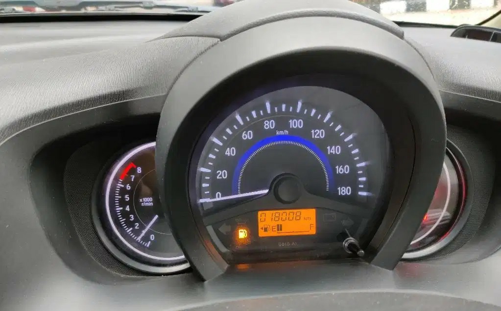 Honda Brio(2013-2016) Vx O Mt
