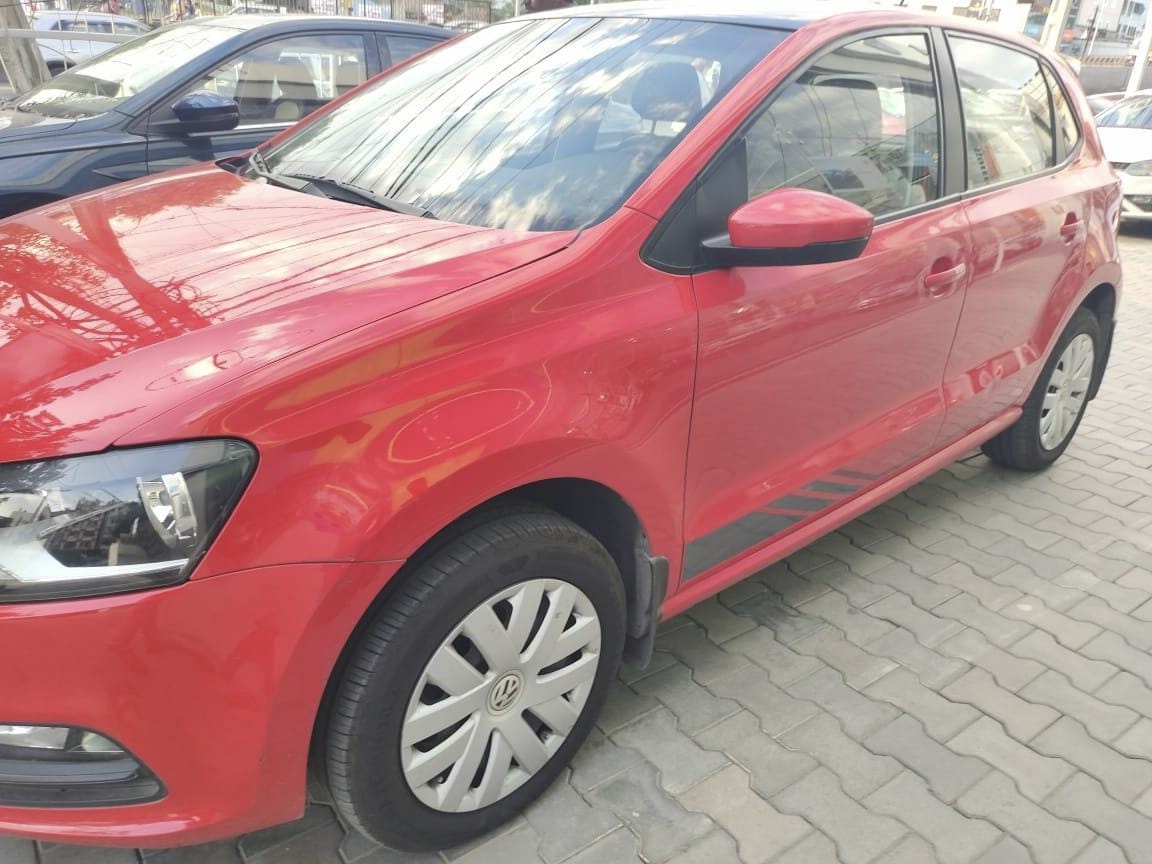 Volkswagen Polo(2016-2019) Comfortline 1.2l P