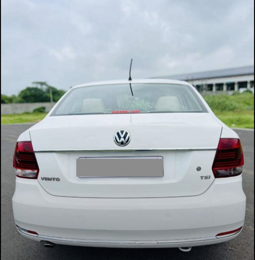 Volkswagen Vento(2012-2014) Trendline Petrol