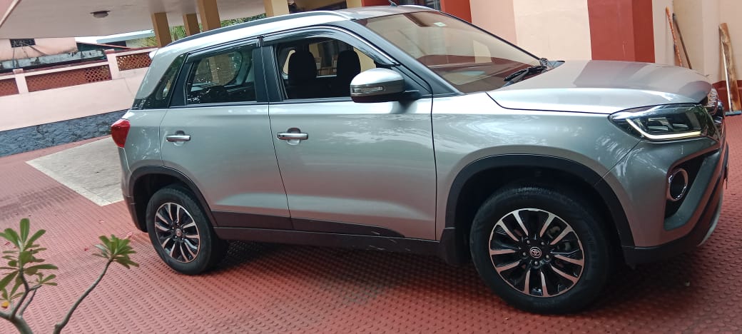 Toyota Urban Cruiser(2020-2023) Premium Grade At