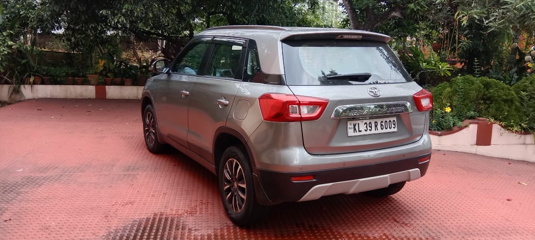 Toyota Urban Cruiser(2020-2023) Premium Grade At