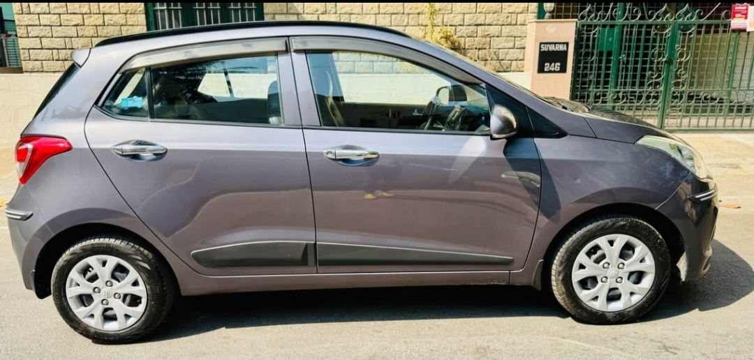 Hyundai Grand I10(2013-2017) Asta At 1.2 Kappa Vtvt