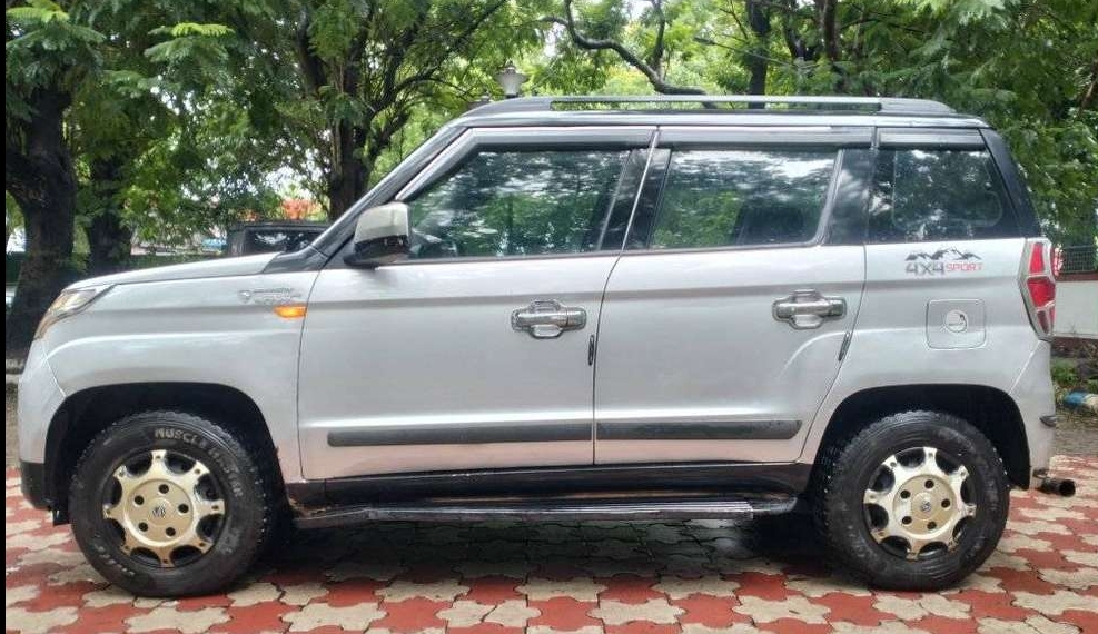 Mahindra Tuv300(2015-2019) T6