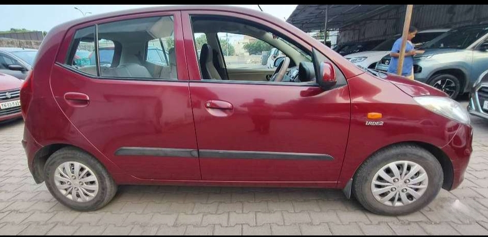 Hyundai I10(2010-2017) Sportz 1.1 Irde2