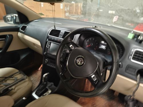 Volkswagen Vento(2020-2022) Highline Plus 1.0 Petrol At