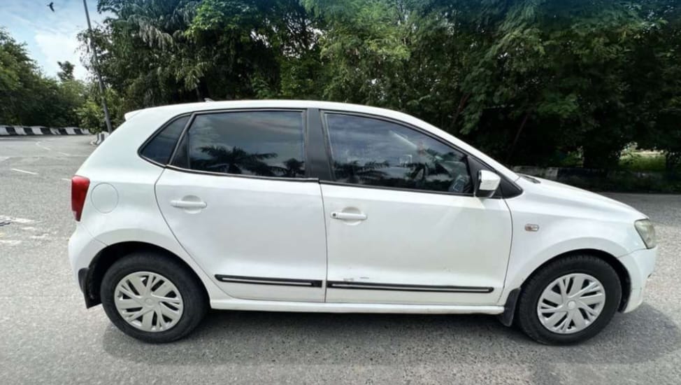 Volkswagen Polo(2010-2012) Highline 1.2l P