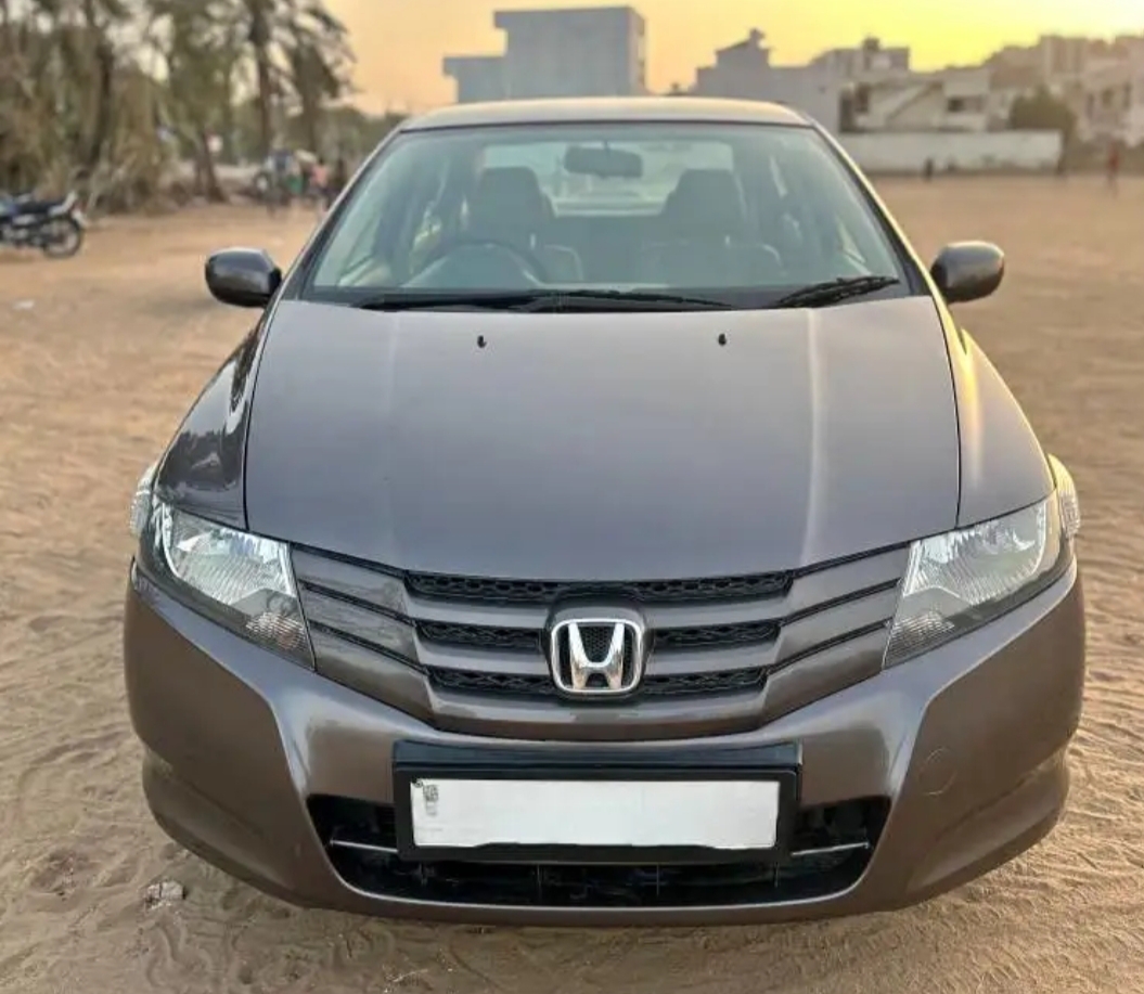 Honda City(2011-2014) 1.5 V Mt