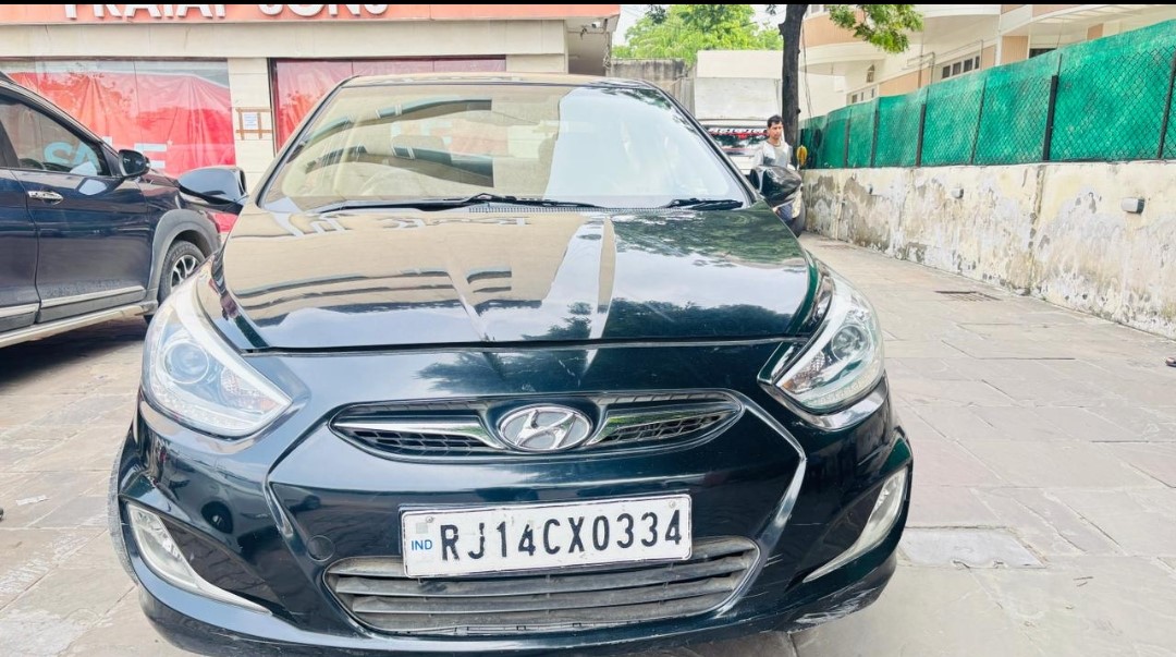 Hyundai Verna(2011-2015) Fluidic 1.6 Crdi Sx