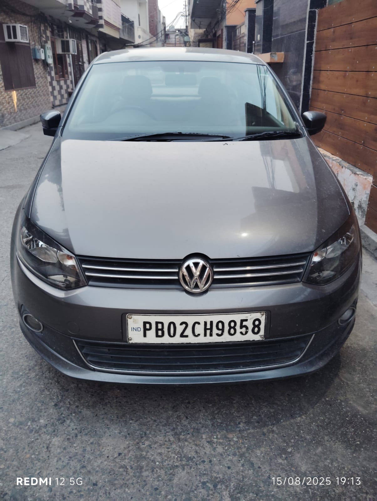Volkswagen Vento(2012-2014) Highline Diesel