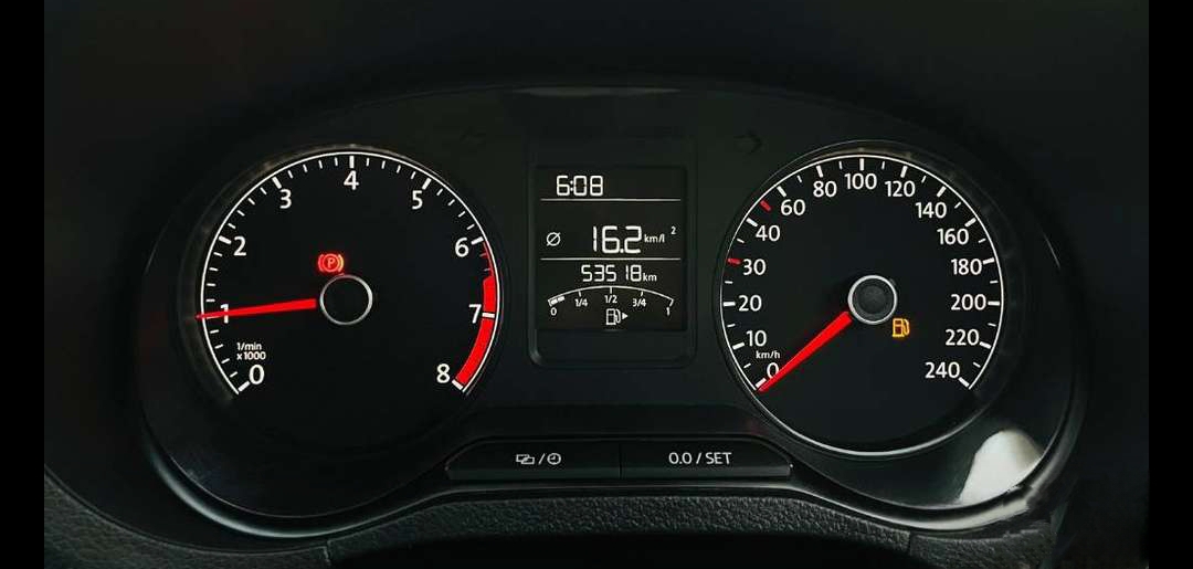 Volkswagen Polo(2016-2019) Highline Plus 1.0 P