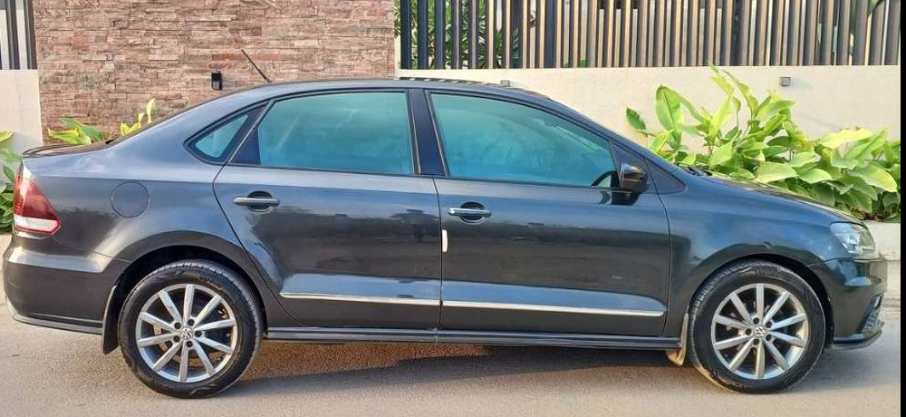 Volkswagen Vento(2020-2022) Highline 1.0 Petrol At