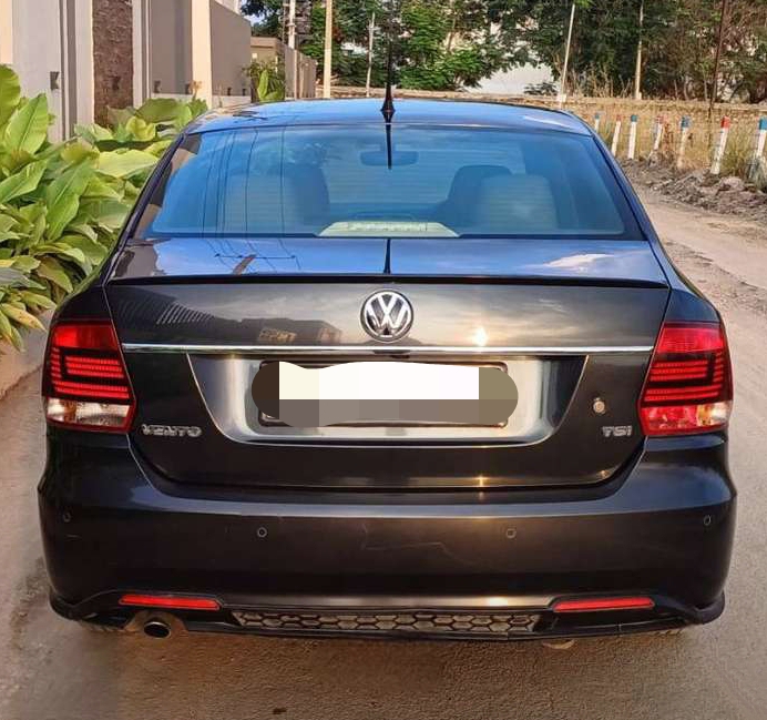Volkswagen Vento(2020-2022) Highline 1.0 Petrol At