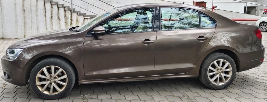 Volkswagen Jetta(2013-2015) Comfortline Tsi