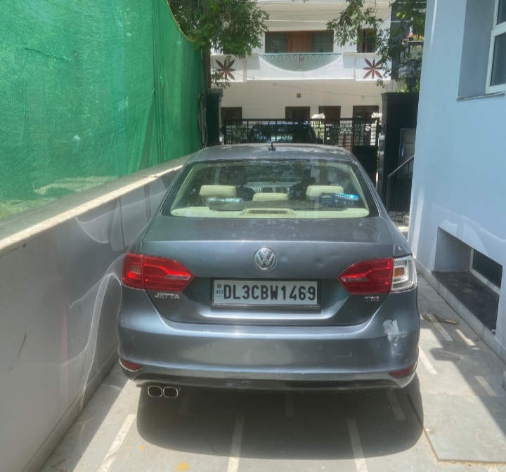 Volkswagen Jetta(2011-2013) Comfortline Tsi