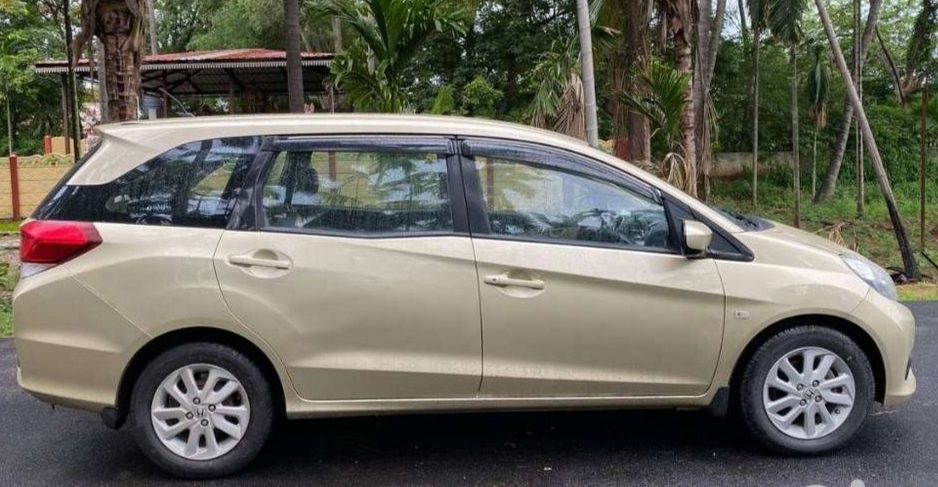Honda Mobilio(2014-2017) V O Petrol