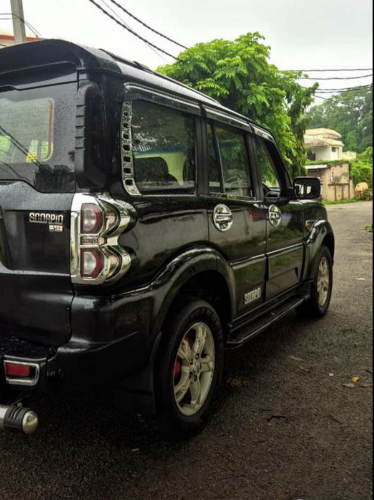 Mahindra Scorpio(2014-2017) S8
