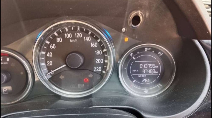 Honda City(2014-2017) Vx Cvt Petrol