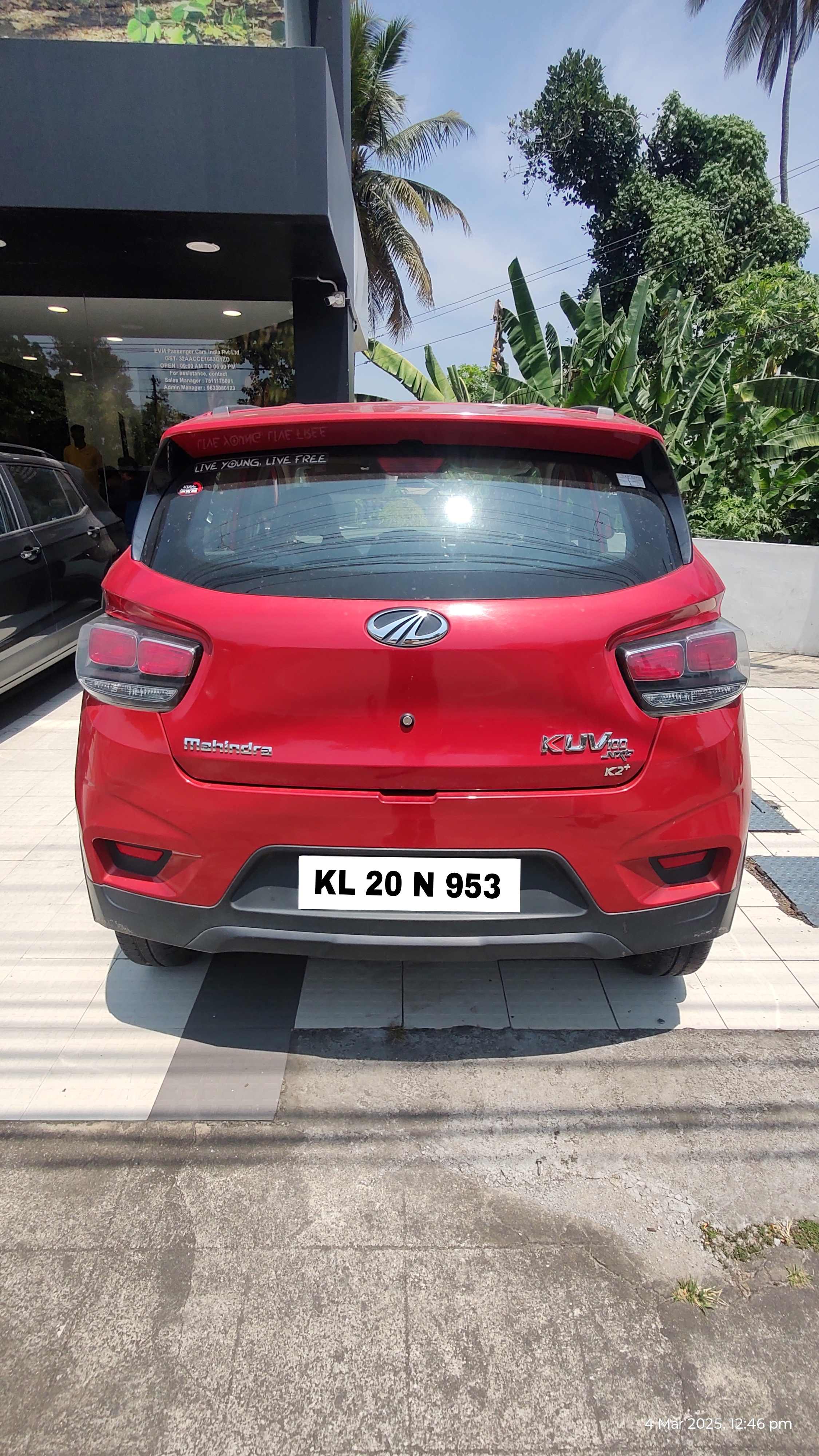 Mahindra Kuv100 Nxt(2017-2020) K8 5 Str