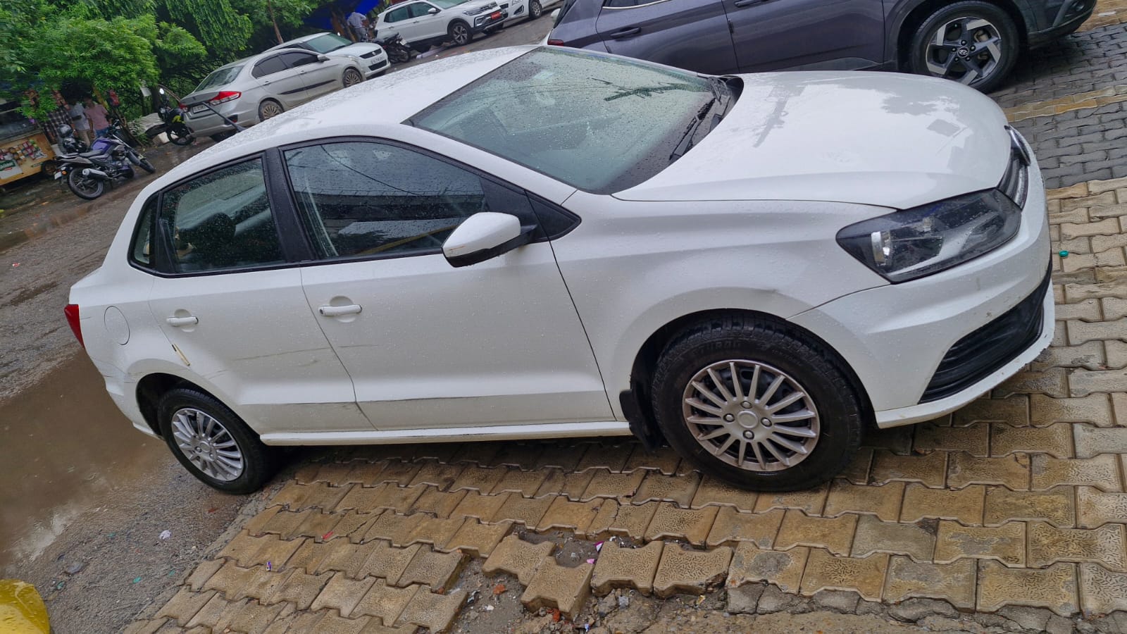 Volkswagen Ameo(2016-2019) Trendline 1.0l (p)
