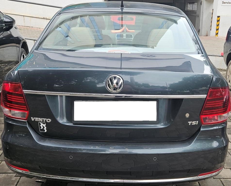Volkswagen Vento(2015-2019) Highline 1.2 Petrol At
