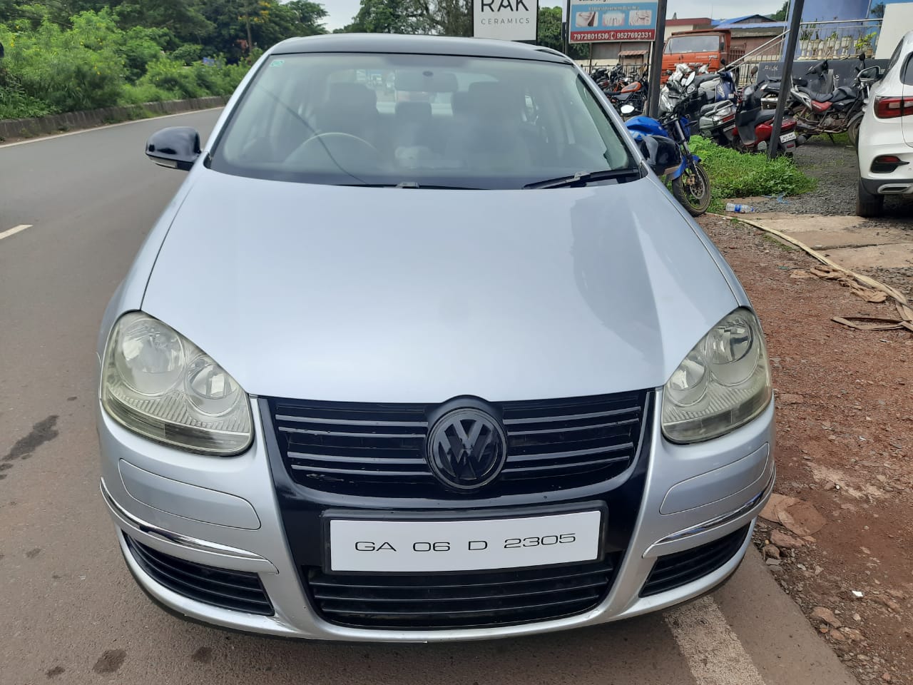 Volkswagen Jetta(2008-2011) Trendline 1.6