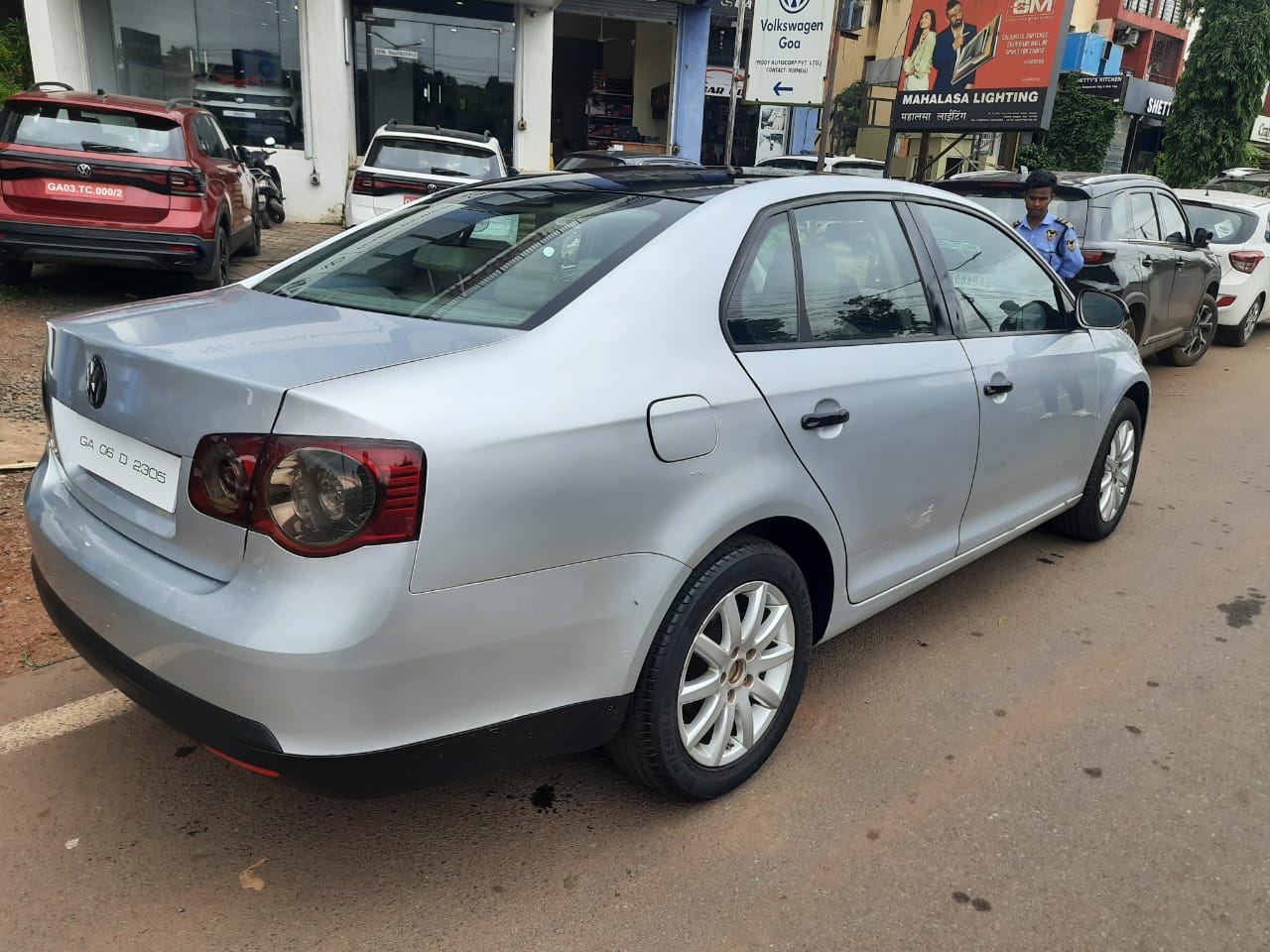 Volkswagen Jetta(2008-2011) Trendline 1.6