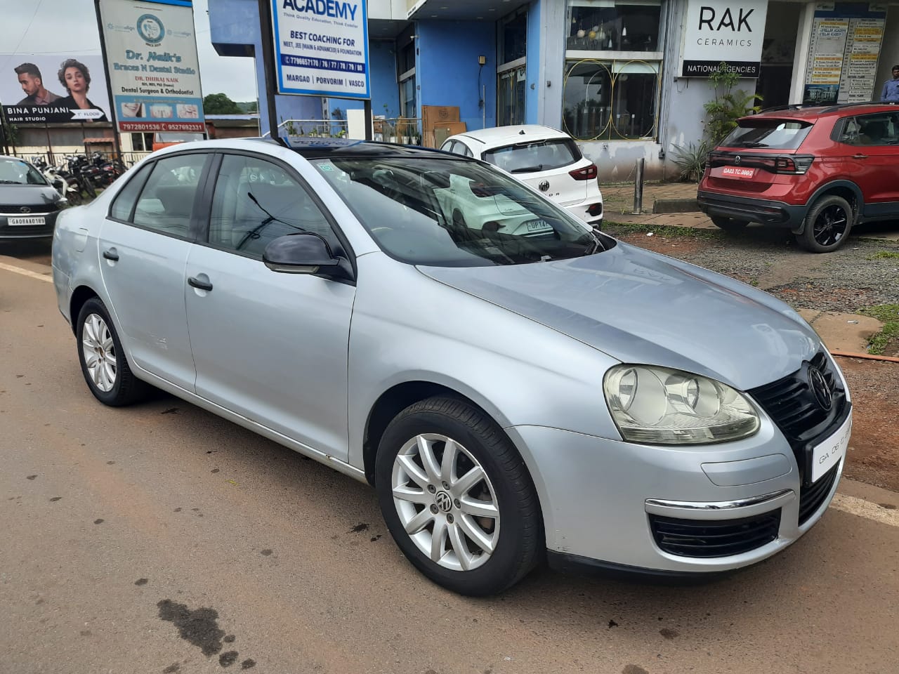 Volkswagen Jetta(2008-2011) Trendline 1.6