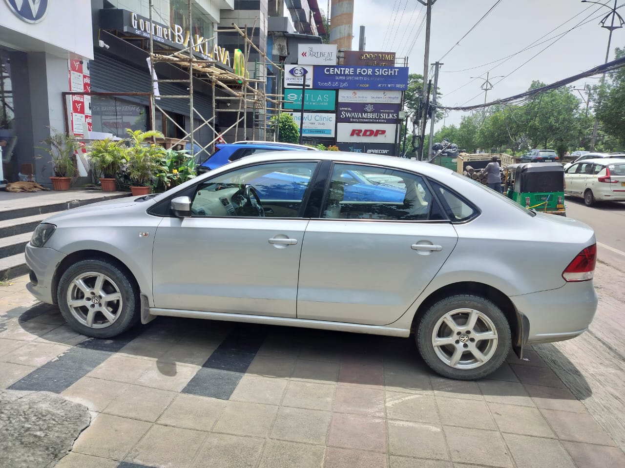Volkswagen Vento(2012-2014) Highline Petrol At