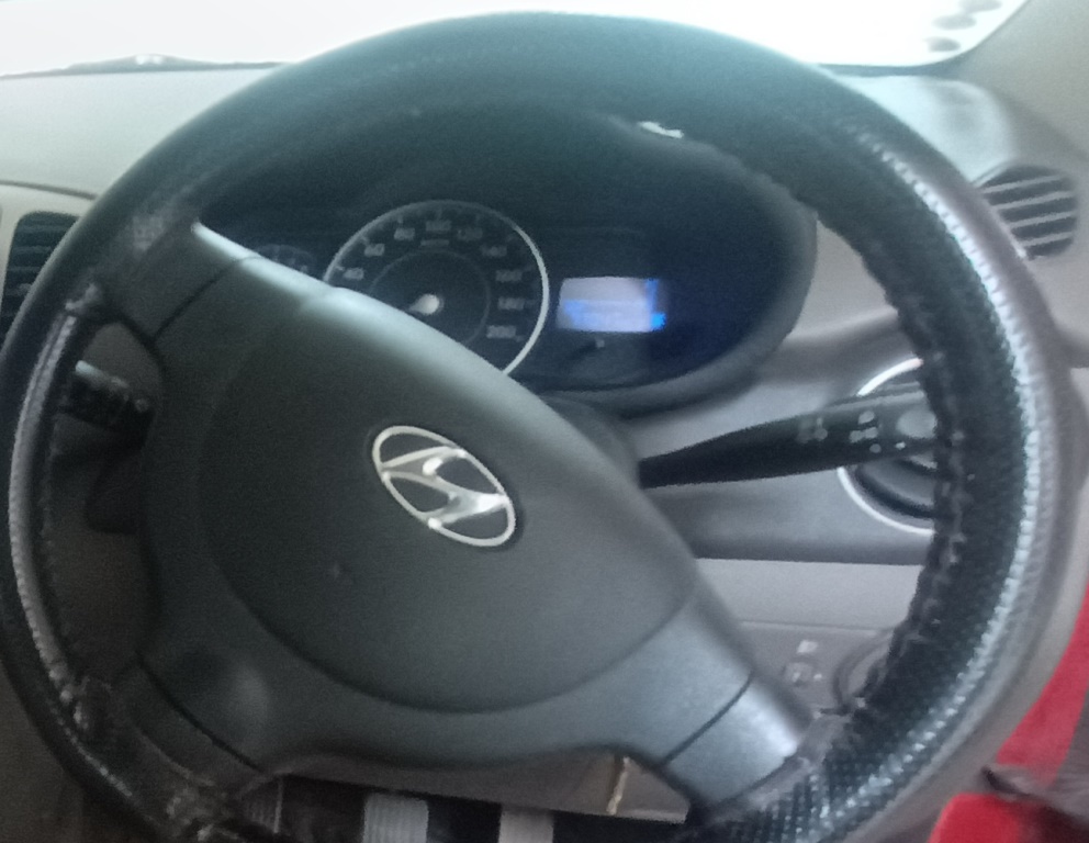 Hyundai I10(2010-2017) Sportz 1.1 Irde2