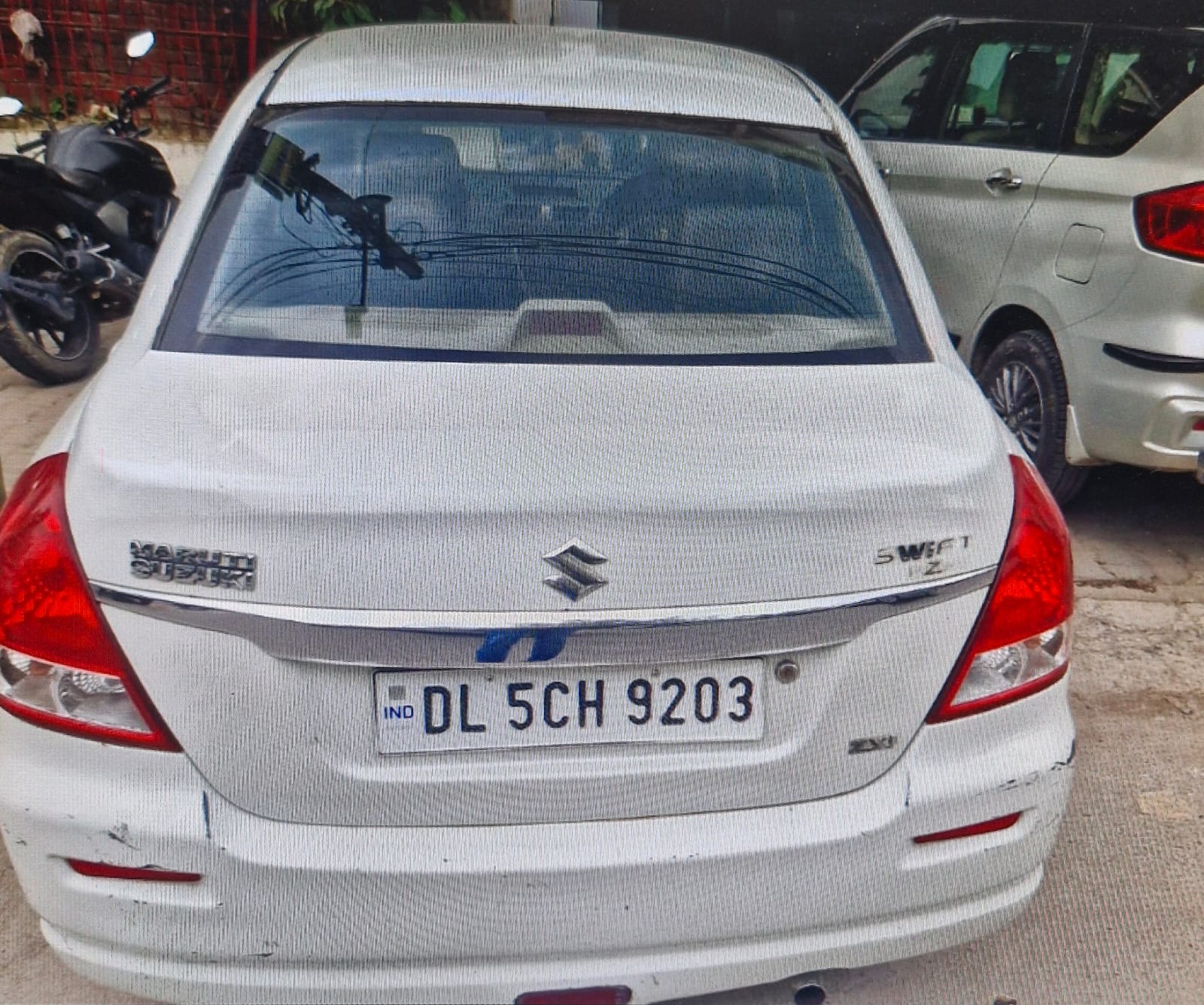 Maruti Suzuki Swift Dzire(2010-2011) Zxi 1.2 Bs-iv