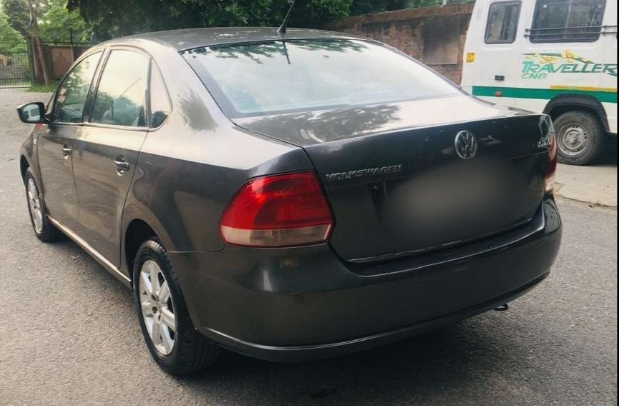 Volkswagen Vento(2012-2014) Highline Diesel