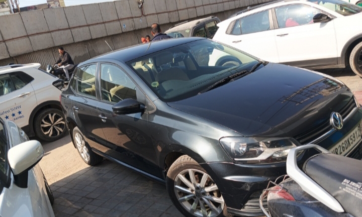 Volkswagen Ameo(2016-2019) Comfortline 1.5l At (d)