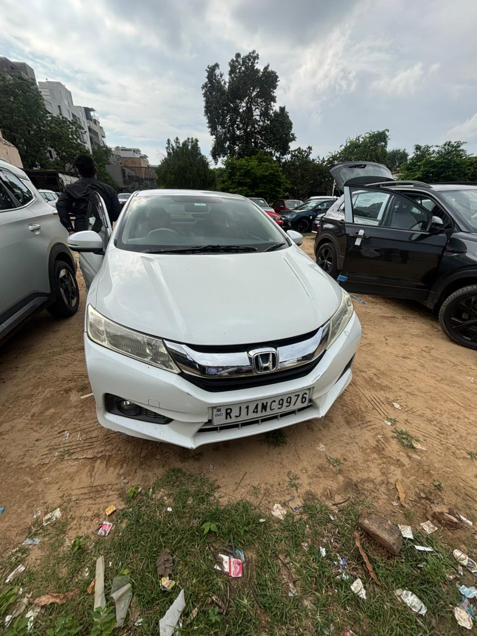 Honda City(2014-2017) V Petrol