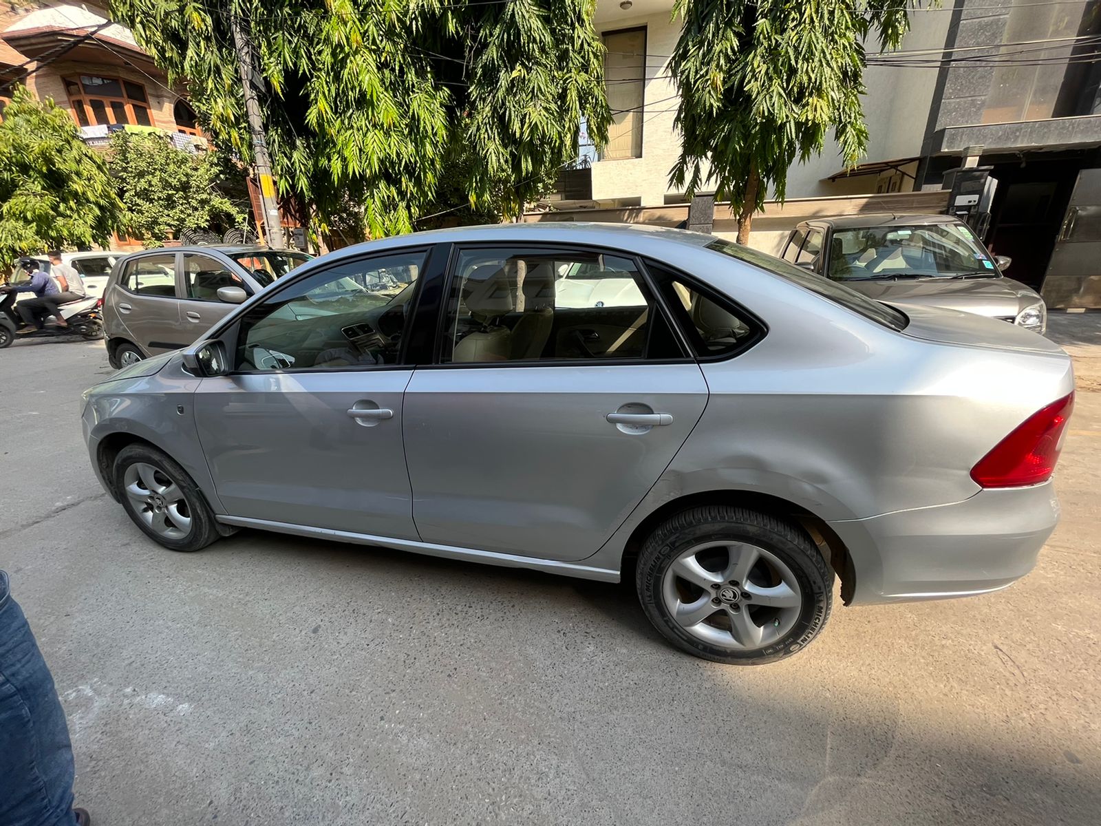 Skoda Rapid(2011-2014) 1.6 Mpi Active