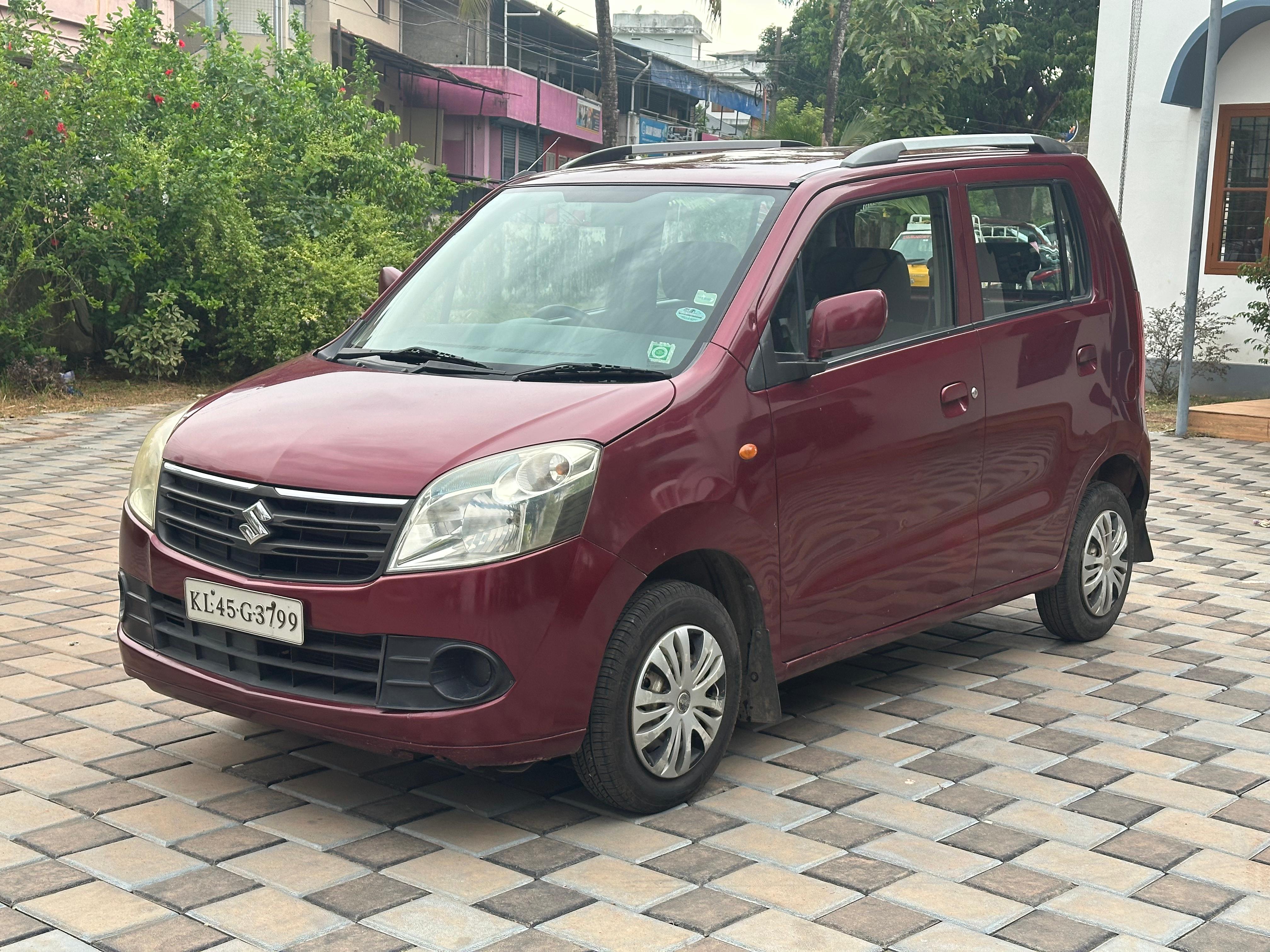 Maruti Suzuki Wagon R 1.0(2010-2013) Lxi