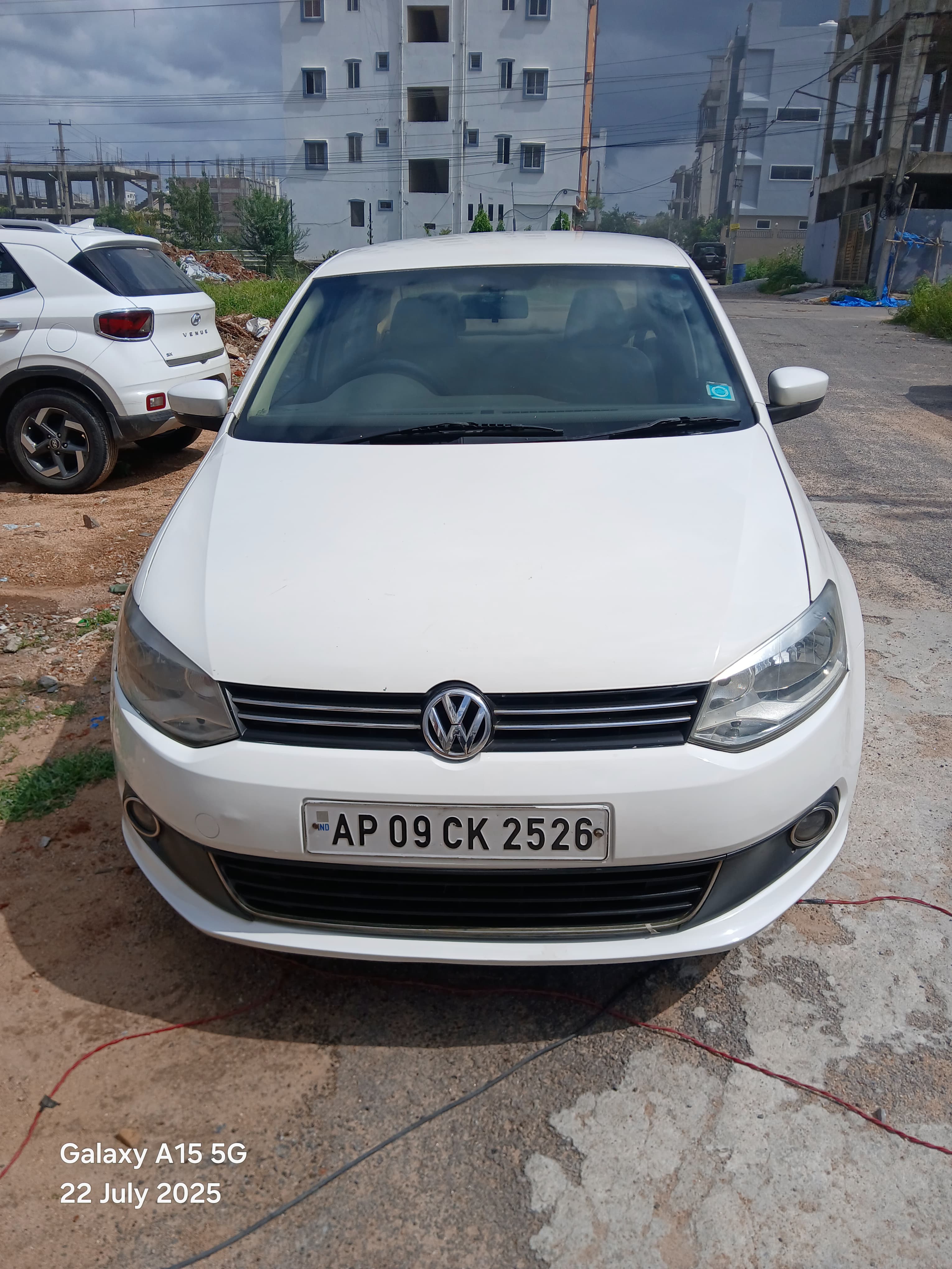 Volkswagen Vento(2010-2012) Highline Diesel