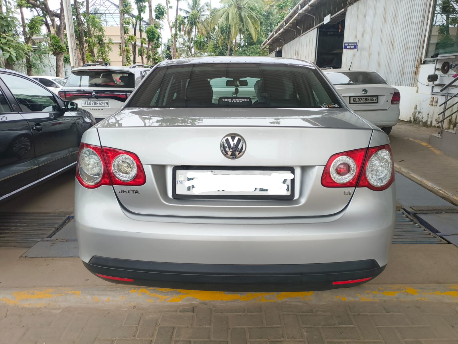 Volkswagen Jetta(2011-2013) Comfortline Tdi