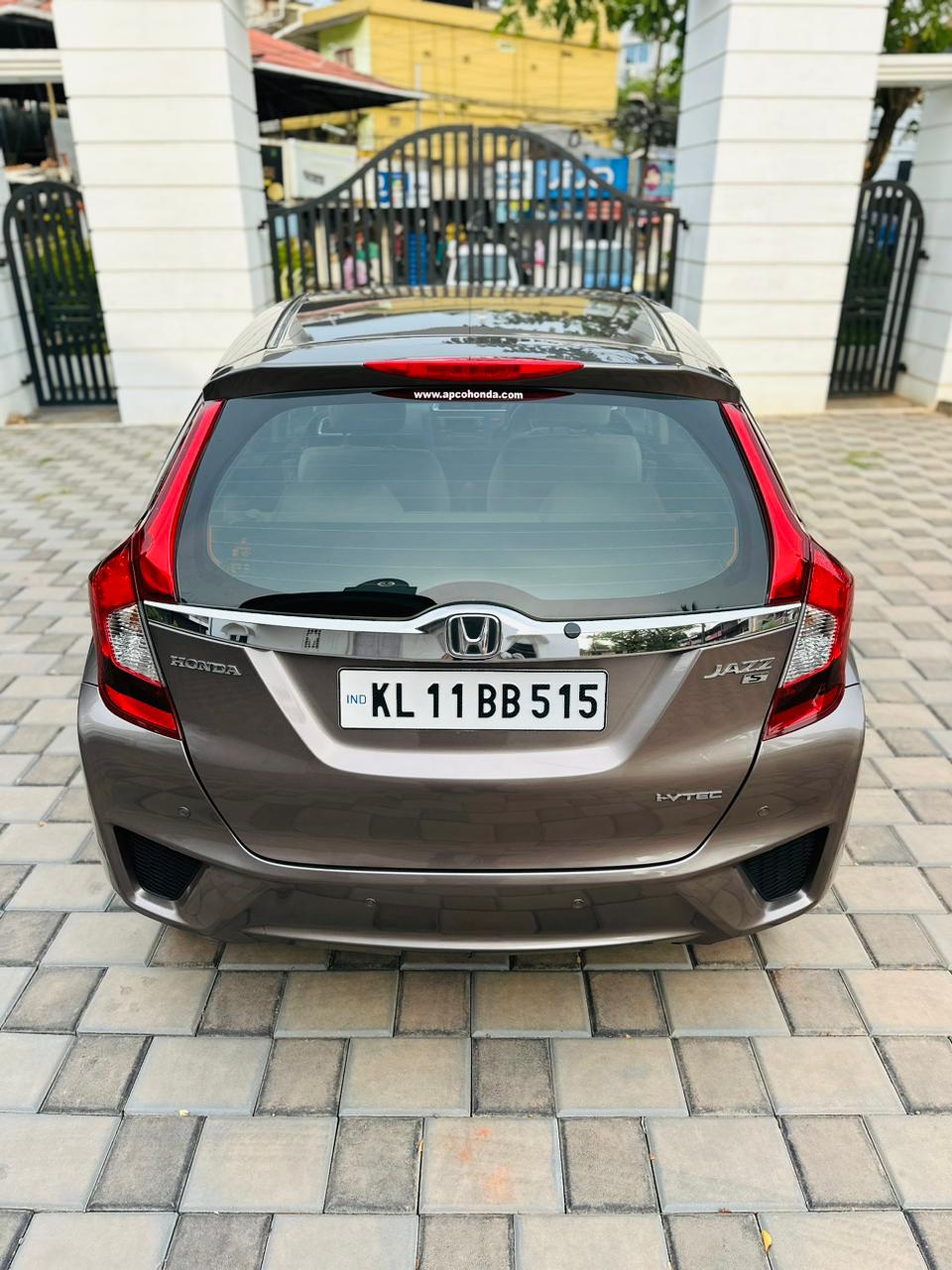 Honda Jazz(2015-2018) S Petrol
