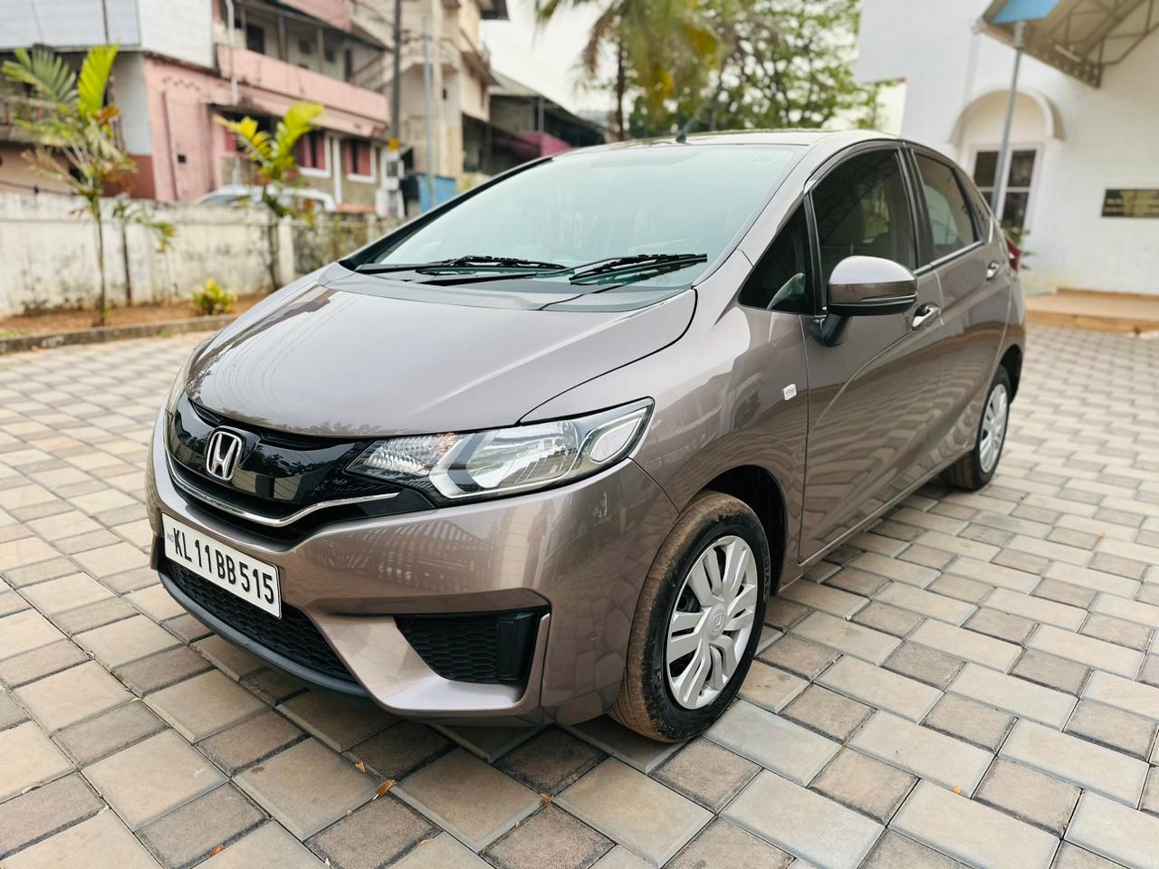 Honda Jazz(2015-2018) S Petrol