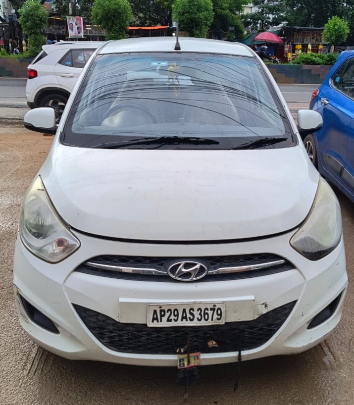 Hyundai I10(2010-2017) Sportz 1.2 Kappa 2