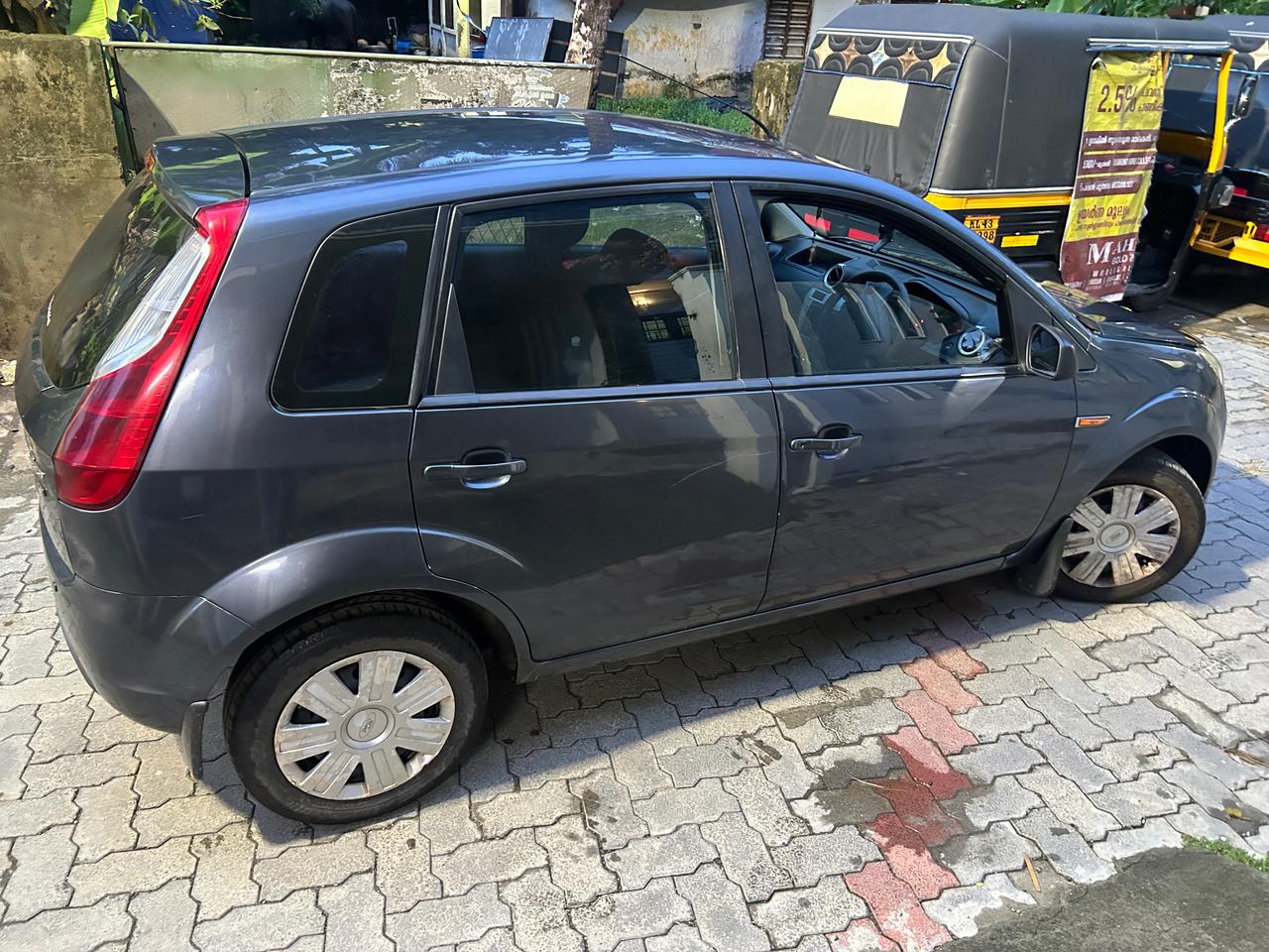 Ford Figo(2010-2012) Duratorq Diesel Exi 1.4