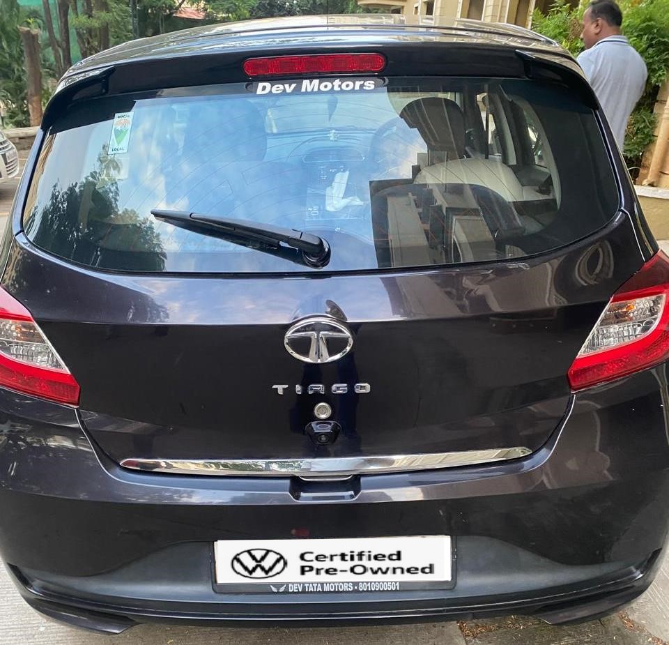 Tata Tiago Revotron Xza