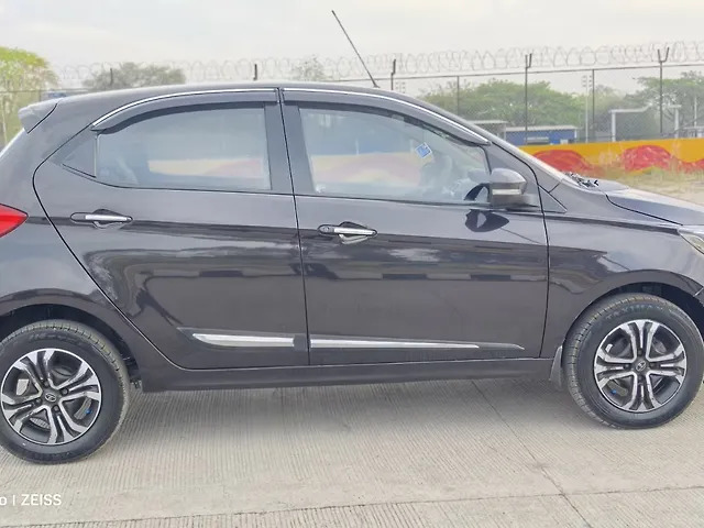 Tata Tiago Xz Plus Cng