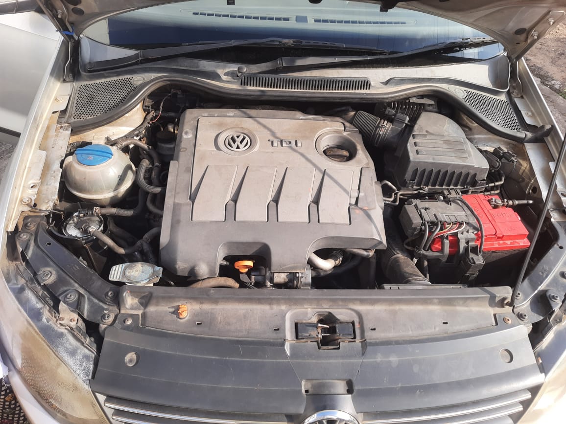 Volkswagen Vento(2010-2012) Highline Diesel